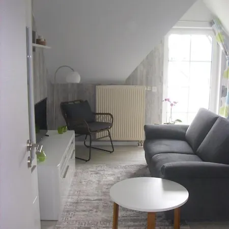 Haus Muehlenbach شقة ميشرنيش