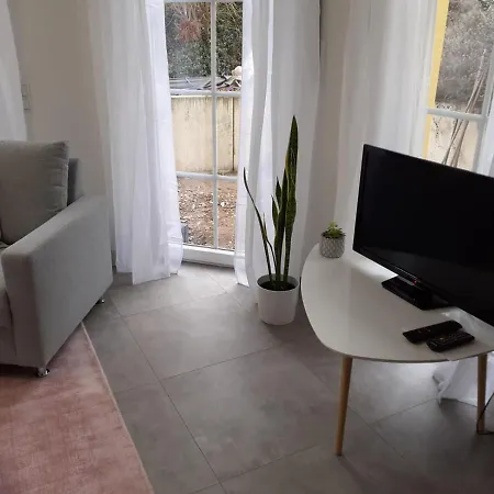 Haus Muehlenbach ميشرنيش