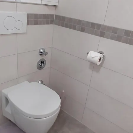 Haus Muehlenbach ميشرنيش