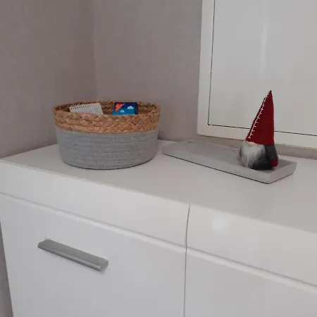 Haus Muehlenbach شقة ميشرنيش